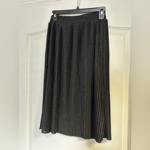 Zara Pleated Midi Skirt M